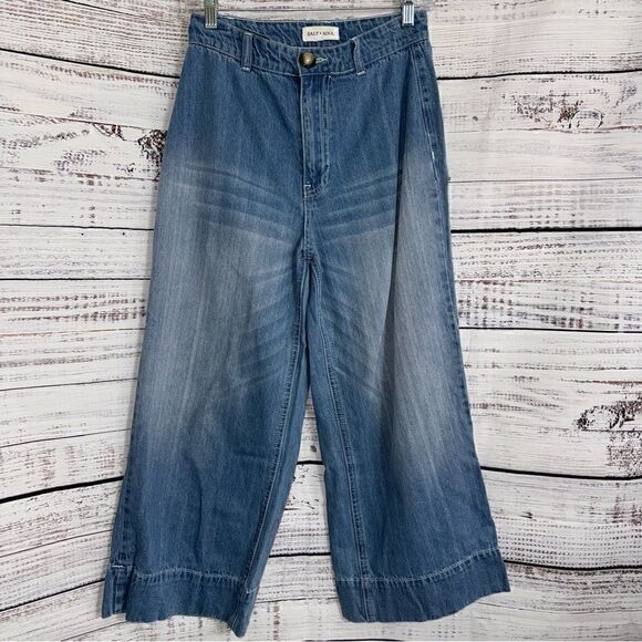 Salt + Soul jeans Womens Size Small High Rise Wide slouchy Leg Blue Cropped Boho - Picture 1 of 10